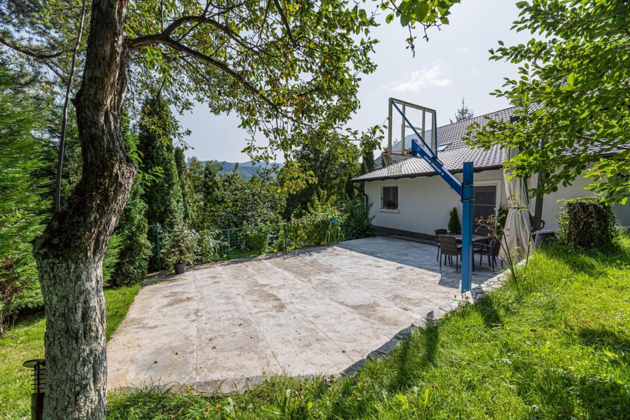 Home Alone Brasov Exterior photo